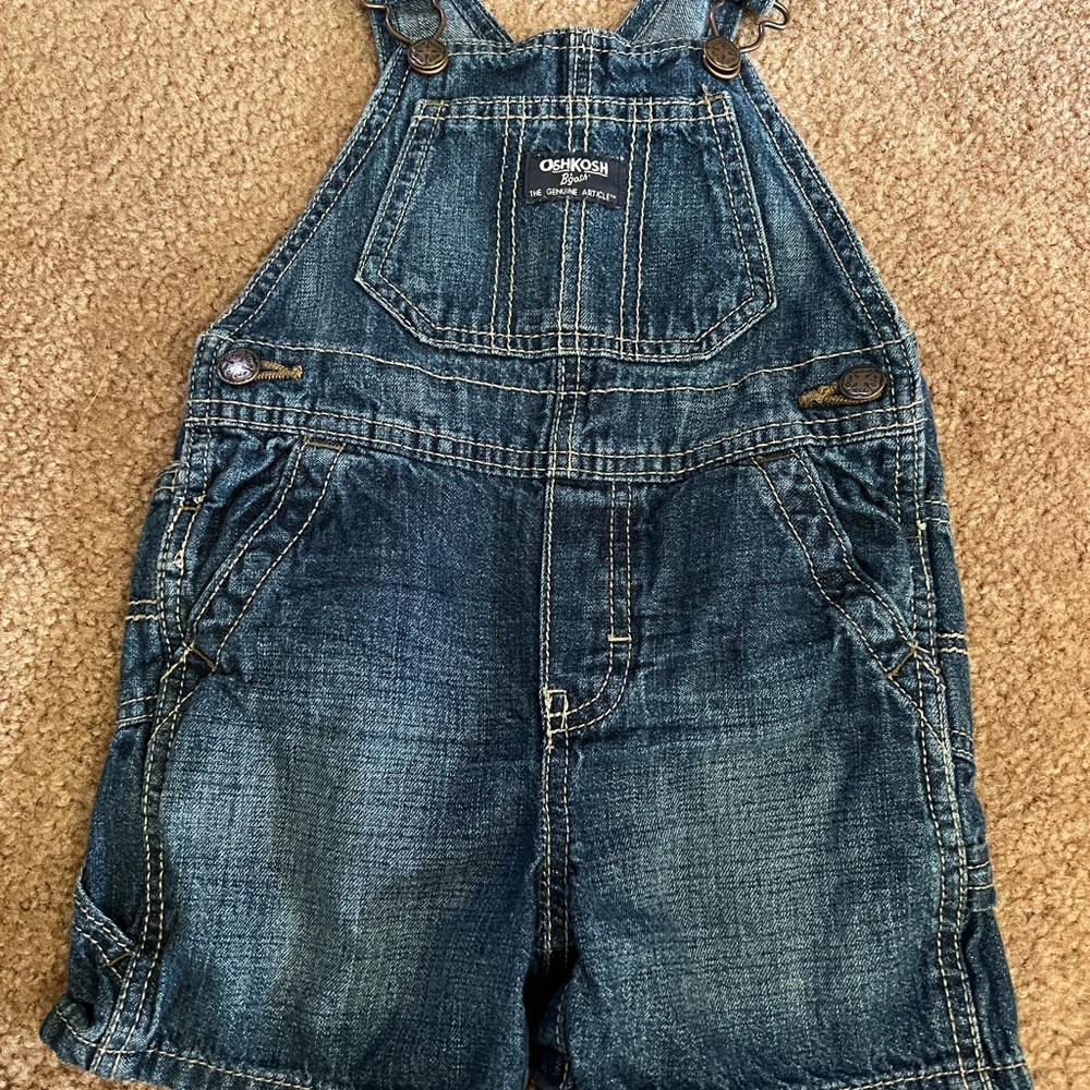 Oshkosh overalls shorts size 18 months